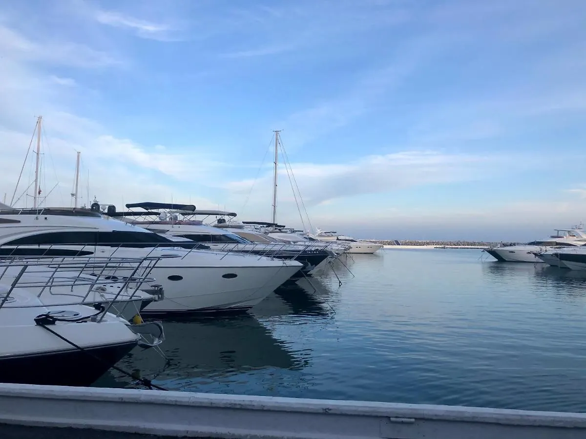 Puerto Banus Apartamento Boho Marbella